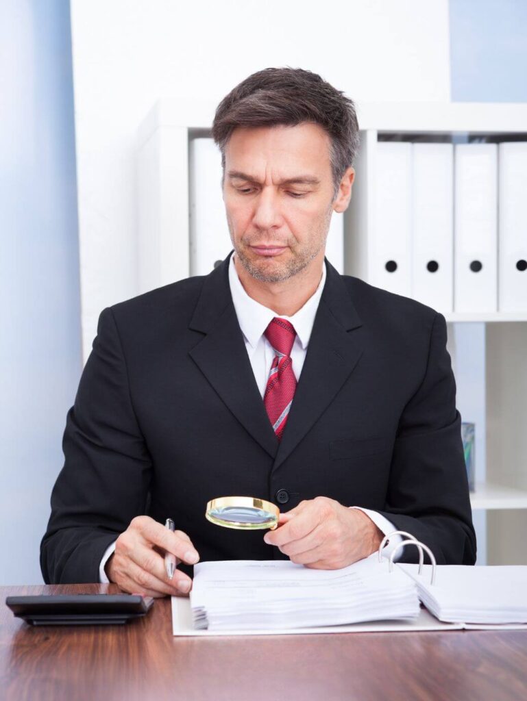 Auditoría interna aplicada a adquisiciones