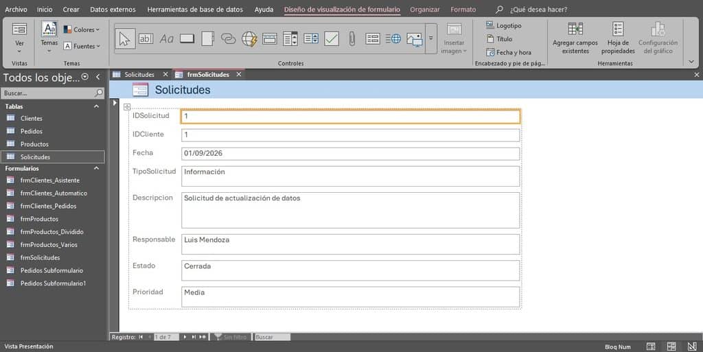 Ejemplo de Formulario en Access
