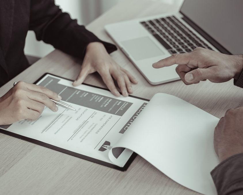 La resistencia a la Entrevista Estructurada