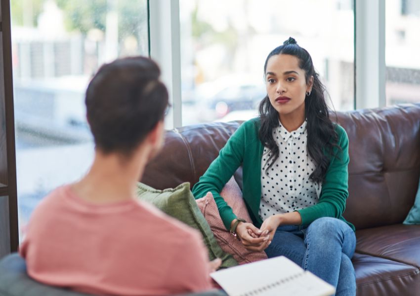 Cómo desarrollar la inteligencia emocional - Escucha activa